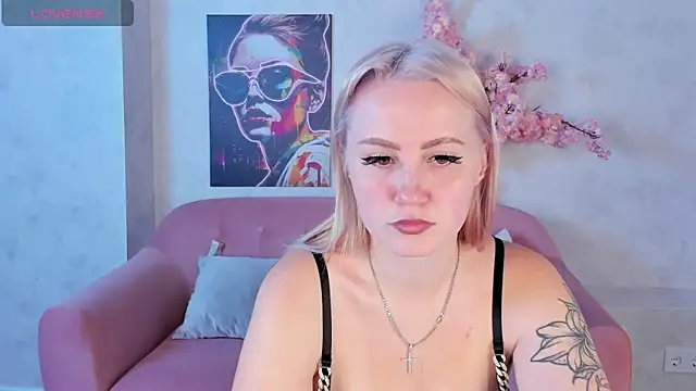 Joyce Howard online show from 09.10.25