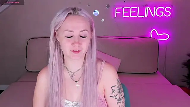 Joyce Howard online show from 10.19.25