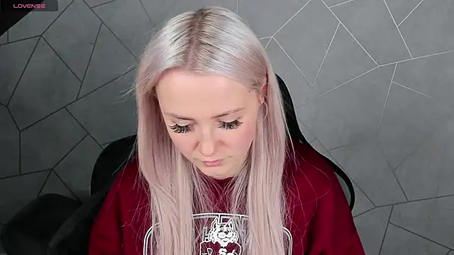 Joyce Howard online show from 10.21.25