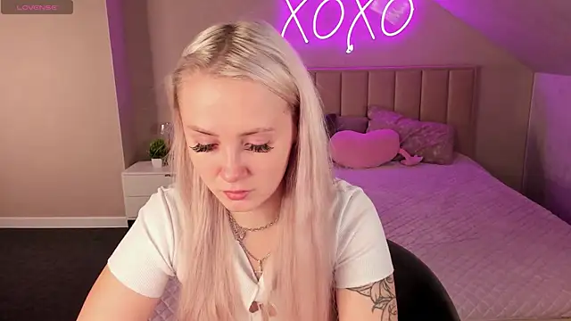 Joyce Howard online show from 10.22.25