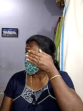 umashreetamil online show from 11.28.25