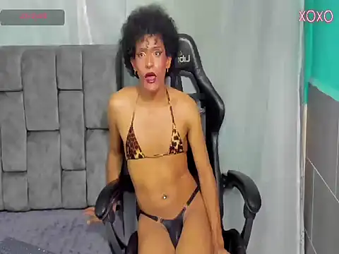 Snapshot of Mystt_Hunters chatting on 09.24.25 Mystt Hunters online show from 09.24.25