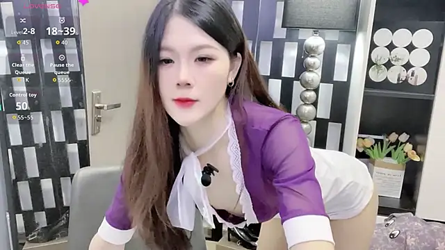 Yueyue-MM online show from 10.29.25