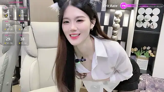 Yueyue-MM online show from 12.18.25