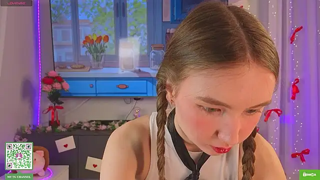 ElfredaTupy online show from 03.15.26