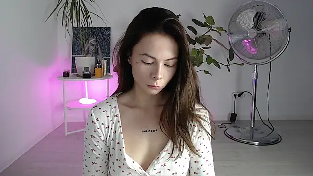 ChloeSummers online show from 09.24.25