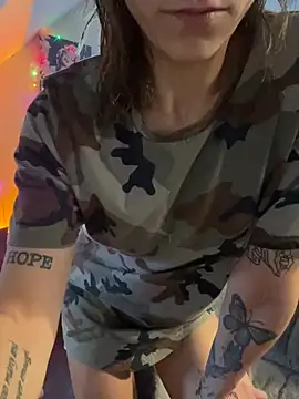 d3luluxx online show from 11.16.25