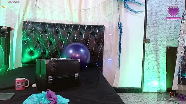 SARAI DUPONT online show from 01.28.25