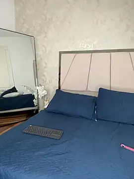 Danna 222 online show from 09.23.25