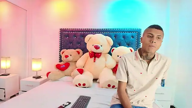 Damian and roxanne online show from 10.08.25