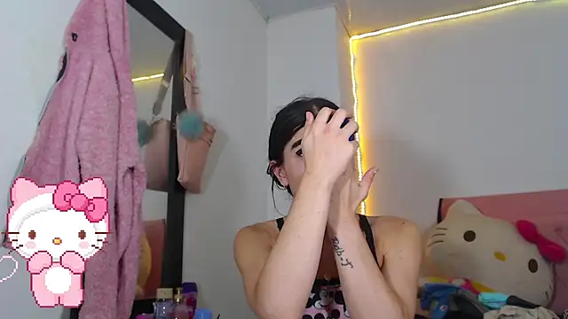 valentinat fun online show from 09.14.25