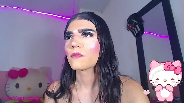 valentinat fun online show from 10.26.25