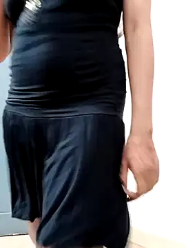 Snapshot of Kriti_Sanon_ chatting on 09.15.25 Kriti Sanon online show from 09.15.25