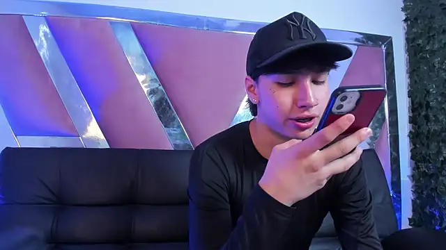 AngelFlexxx online show from 09.16.25