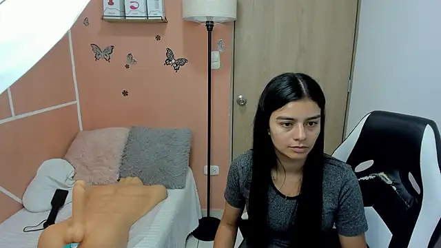 valerihouse online show from 12.23.24