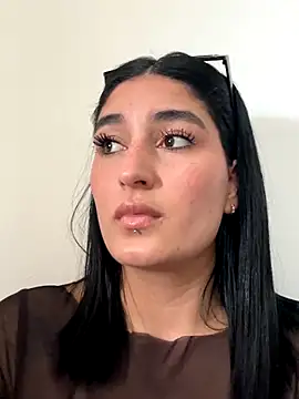 Scarlett 12 online show from 09.28.25