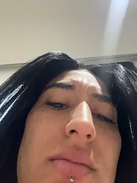 Scarlett 12 online show from 10.03.25