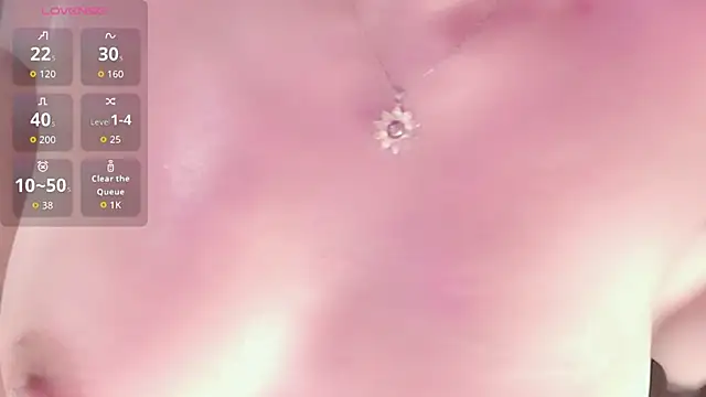 Snapshot of Velindaa chatting on 09.30.25 Velindaa online show from 09.30.25