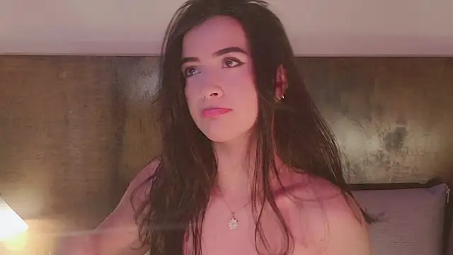 Snapshot of Velindaa chatting on 10.15.25 Velindaa online show from 10.15.25