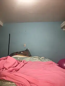 Snapshot of wondeful_lee9 chatting on 10.13.25 wondeful lee9 online show from 10.13.25