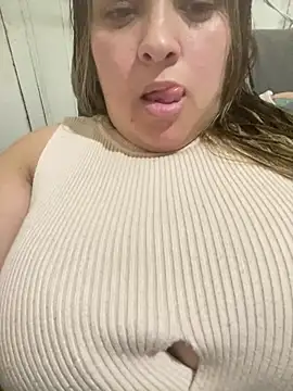 Snapshot of bruna438 chatting on 03.27.26 bruna438 online show from 03.27.26