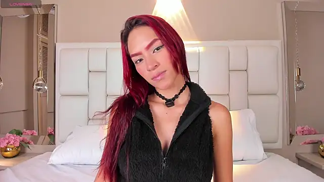 LunnaBlake online show from 02.22.26