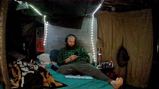 Cowboy815 online show from 11.21.25