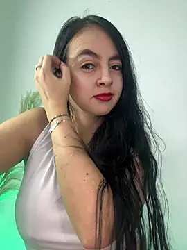 Snapshot of salo-rousee chatting on 02.02.26 salo-rousee online show from 02.02.26