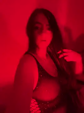 Snapshot of salo-rousee chatting on 02.14.26 salo-rousee online show from 02.14.26