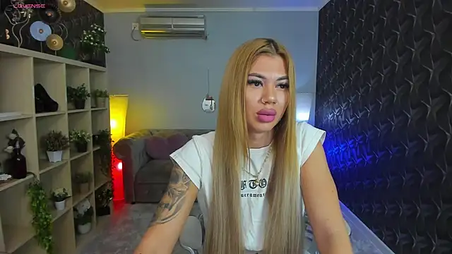 xPuka online show from 09.28.25