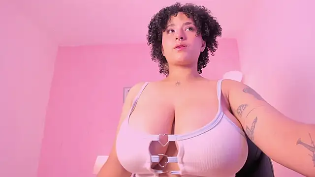 LiaaMoretzz online show from 11.02.25