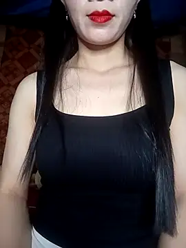 Snapshot of Vyvyy06 chatting on 09.22.25 Vyvyy06 online show from 09.22.25