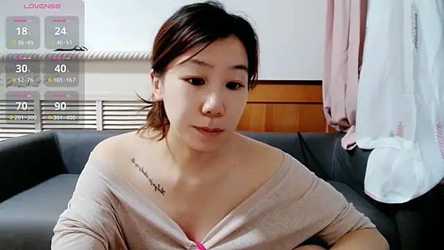 Snapshot of Annasweet- chatting on 09.16.25 Annasweet- online show from 09.16.25