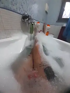 Snapshot of gigilola84 chatting on 11.03.25 gigilola84 online show from 11.03.25