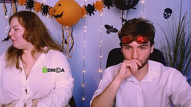 Snapshot of joseph_bear_ chatting on 10.29.25 joseph bear online show from 10.29.25