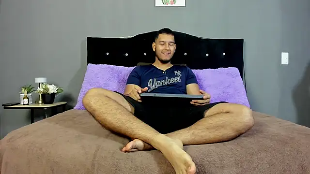  online show from 04.18.26