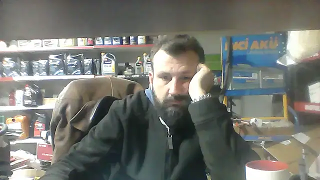 vihand22 online show from 10.25.25