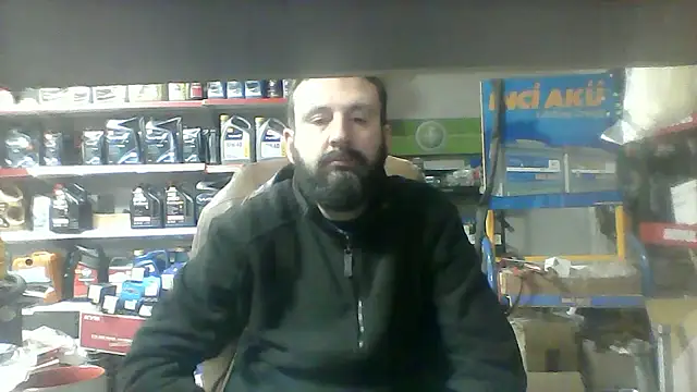 vihand22 online show from 10.31.25