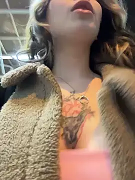 Mimiumuy online show from 12.19.25