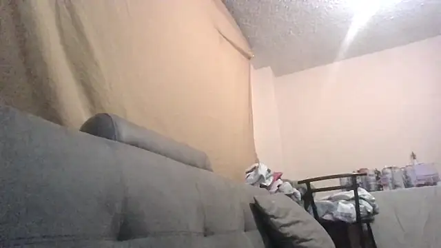 Isisflame online show from 11.12.25