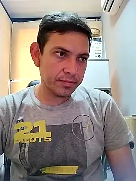 Snapshot of Az-09Ga chatting on 04.01.26 Az-09Ga online show from 04.01.26