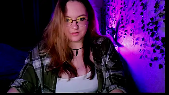 ZayaRush online show from 10.23.25