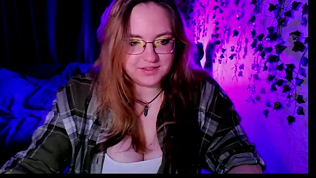 ZayaRush online show from 10.24.25