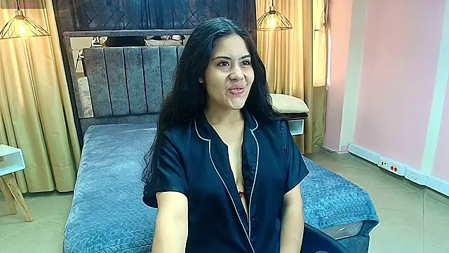 Honey Love   online show from 09.09.25