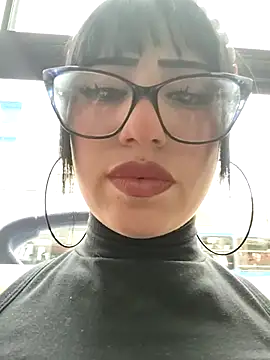 Kitty Melodi online show from 09.17.25