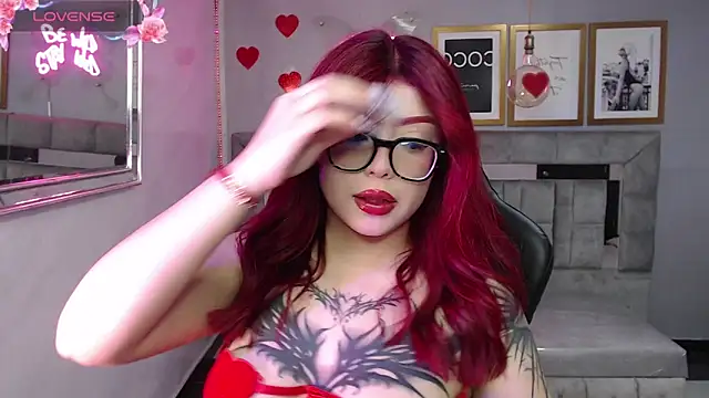 Red Bunny v online show from 04.11.26