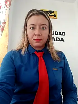 Hannah-colx online show from 11.22.25