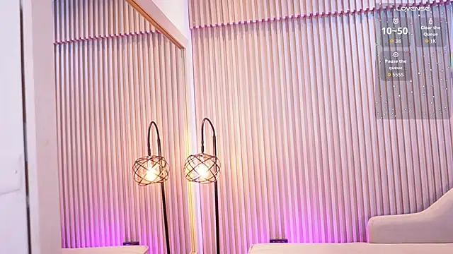 GiaNovak online show from 10.16.25