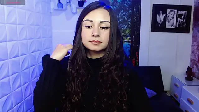 Eva Roussell online show from 12.02.25