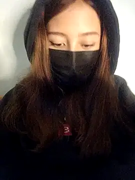 Snapshot of GiselleFever chatting on 09.20.25 GiselleFever online show from 09.20.25